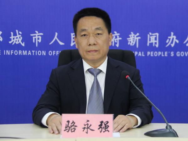 駱永強.jpg