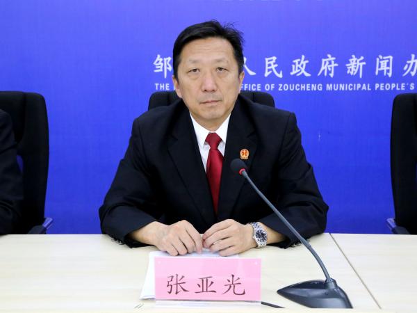 張亞光.jpg
